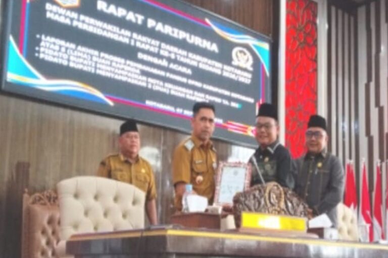 DPRD dan Eksekutif sahkan lima Raperda
