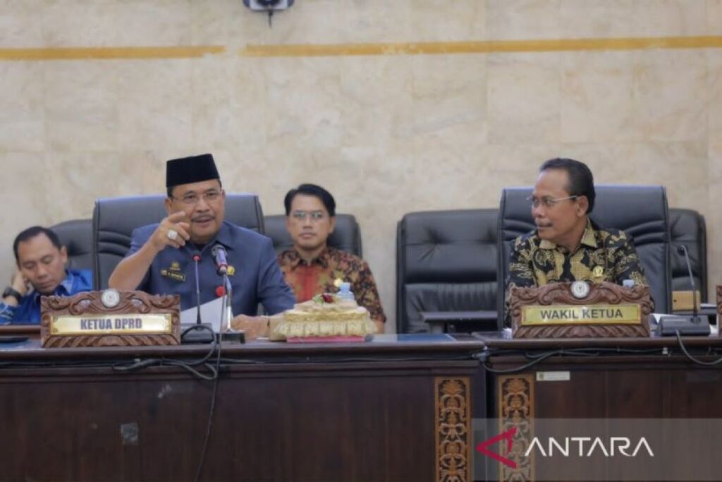 Kampus dianjurkan juga pahami praktik demokrasi